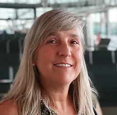 Prof. Ana Cristina Faria Ribeiro,