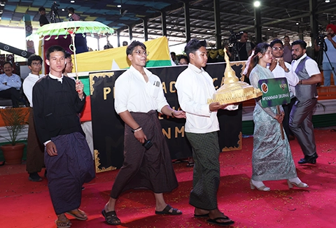 Myanmar Cultural Walk