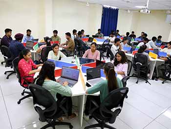 E Cell logic Room LPU