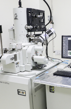 Laboratory instrument