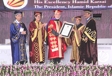 Dr. Mittal confers degree on Hamid Karzai