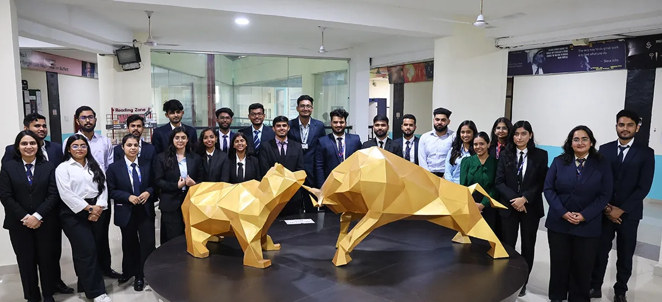 Bull and Bear Statue LPU Management